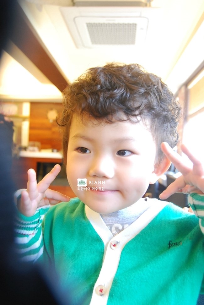 까망미용실 이미지