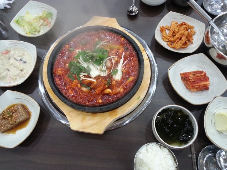 다산돼지와낙지 이미지