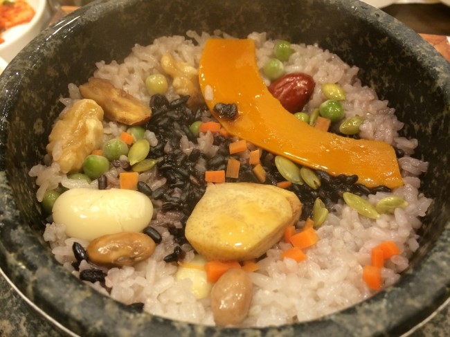 마당쇠보쌈&돌솥밥 이미지