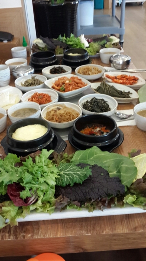 우렁쌈밥 이미지