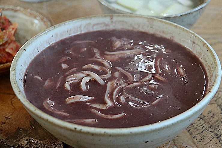 장터칼국수 이미지