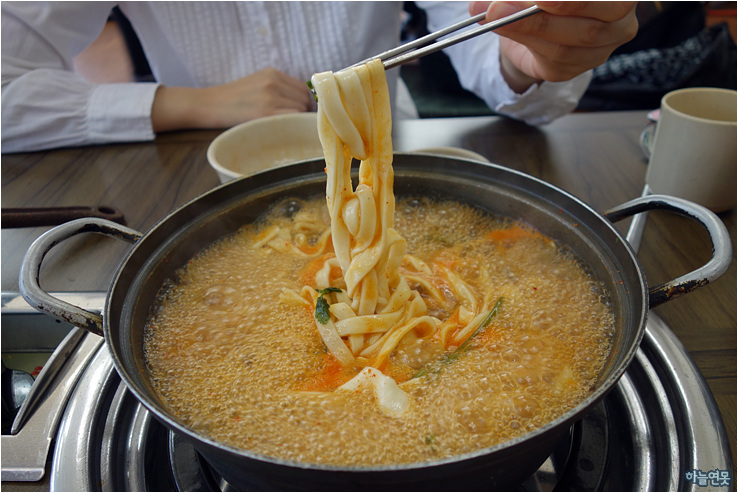 구좌리얼크니손칼국수 이미지