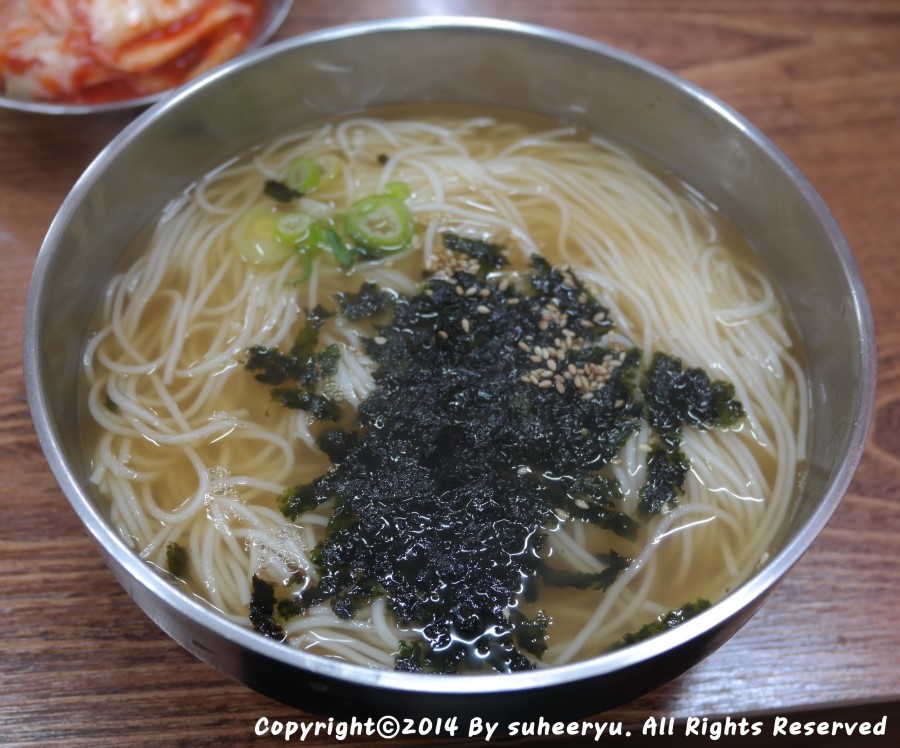 홍두깨칼국수2900 이미지