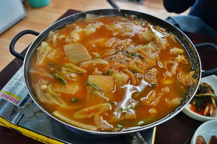 곰치생태전문점 이미지