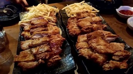 누구나홀반한닭 이미지
