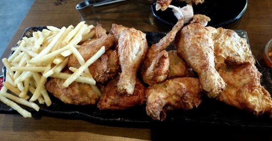 누구나홀반한닭 이미지