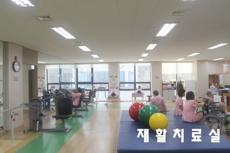 필립요양병원 이미지