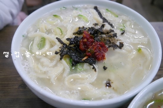 프라자손칼국수 이미지