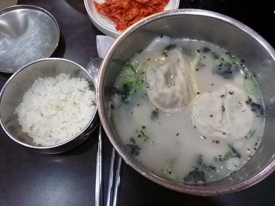 명동칼국수 이미지