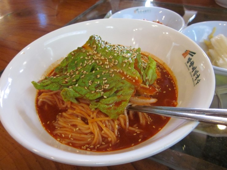 고향비빔국수 이미지