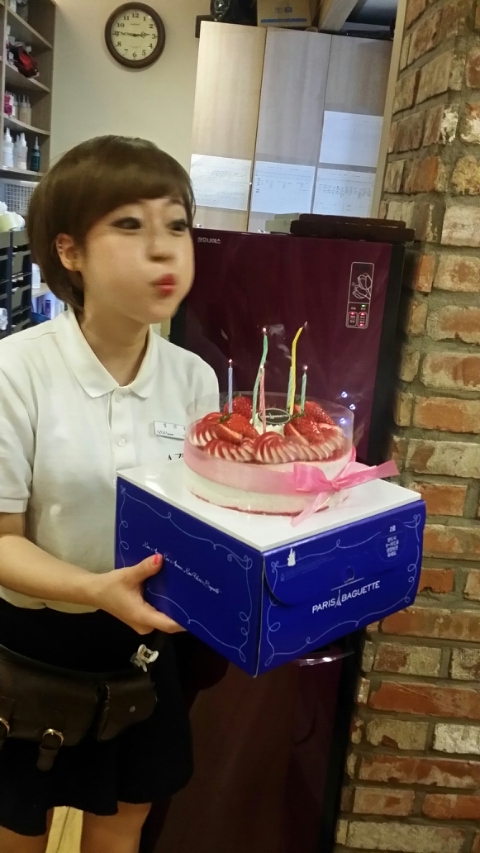 단홍헤어 이미지