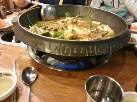 결국 오늘, 감자탕 이미지