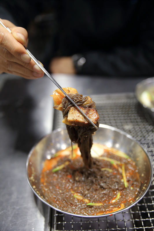 위풍당당숯불구이 이미지