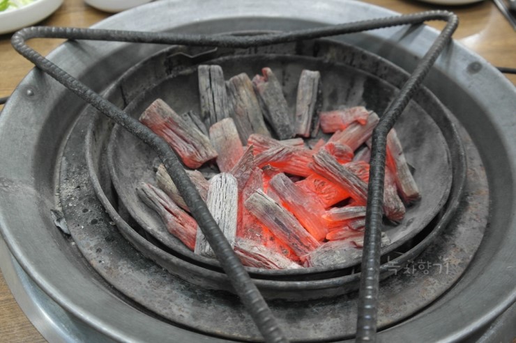 명품한우식당 이미지