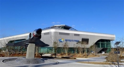 우주전기조명 이미지
