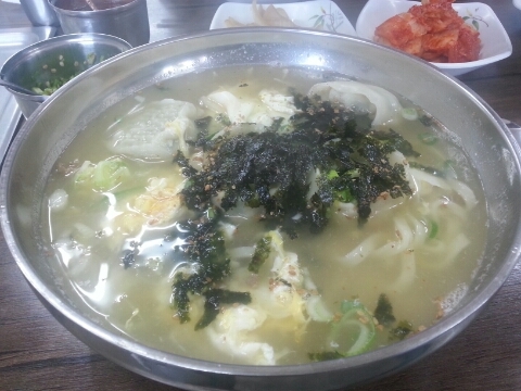 신가네칼국수만두 이미지
