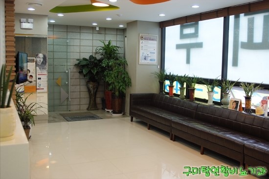 탑연합비뇨기과 이미지