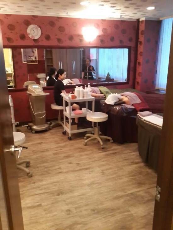 하얀피부에반하다 이미지