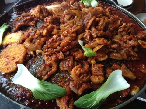 오리떼닭한마리 이미지