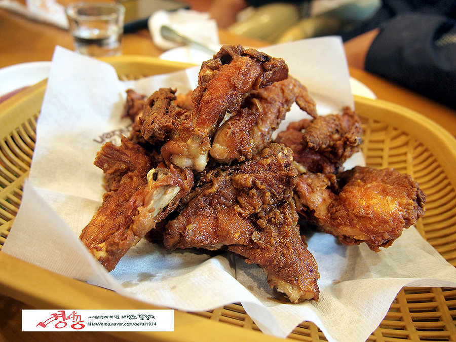 동큐치킨 이미지