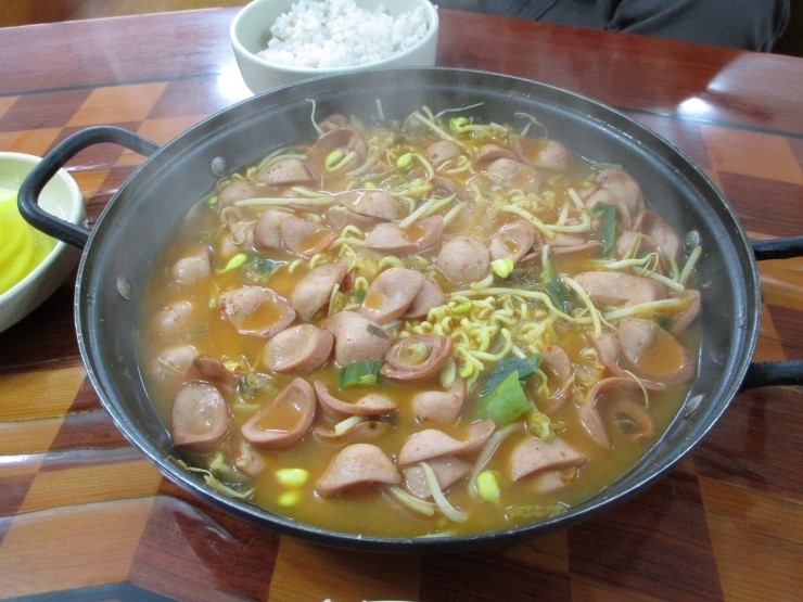 밥머꼬술머꼬 이미지