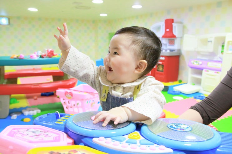 플레이영 이미지