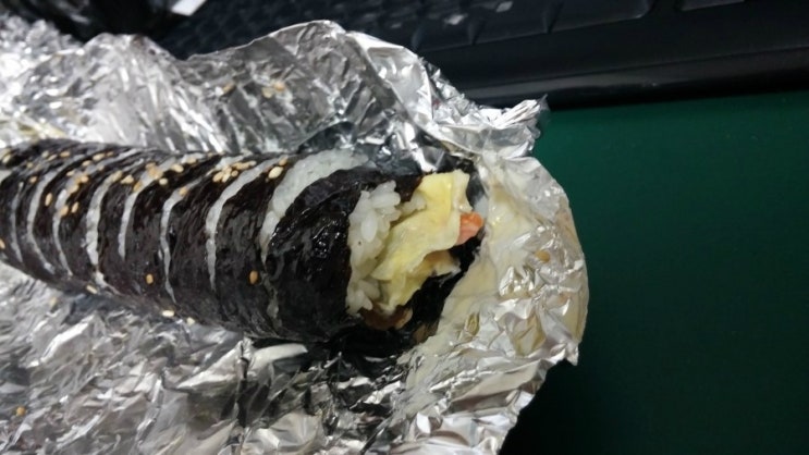 웰푸드김밥 이미지