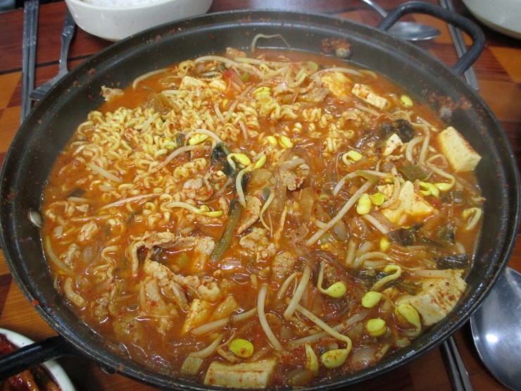 밥머꼬술머꼬 이미지
