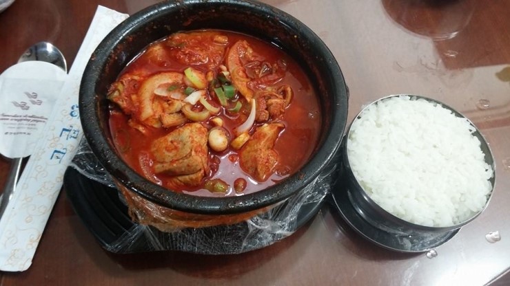 이모네닭볶음탕 이미지