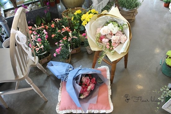 꽃향기가득한집 이미지