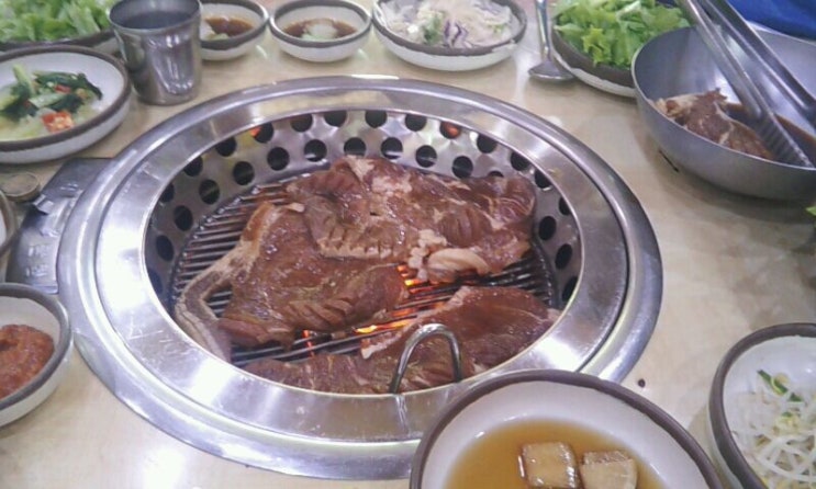 돼지가왔소 이미지