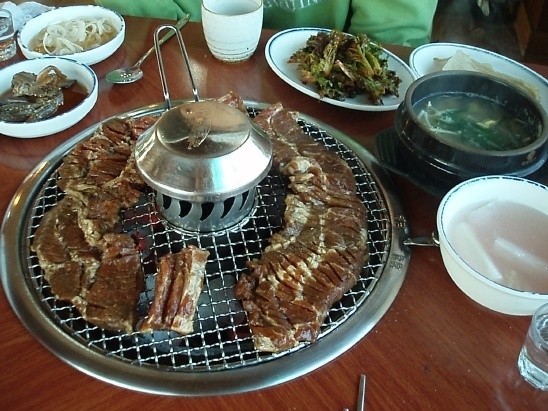 참숯돌판구이 이미지