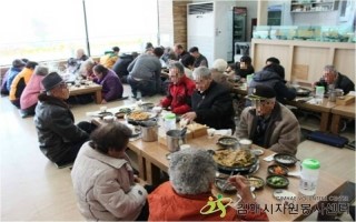 통묵은지 감자탕 이미지