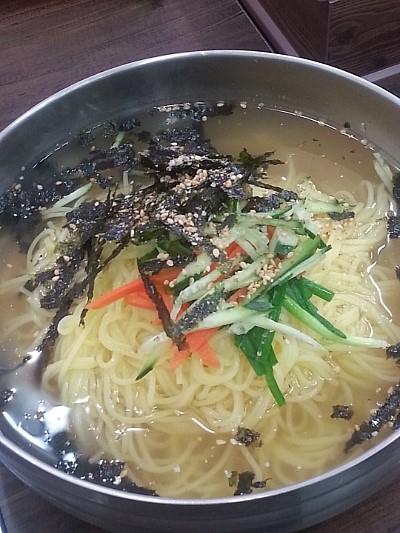 오늘잔치국수 이미지