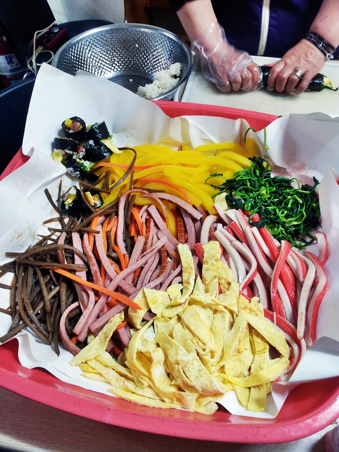 소쿠리김밥 이미지