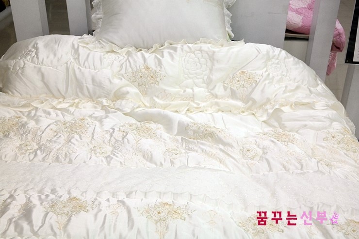 우먼플라워이불 이미지