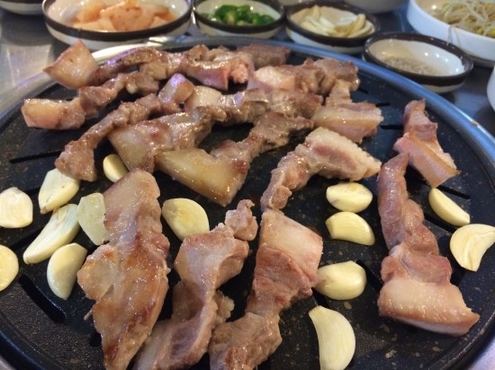 불타는도야지 이미지