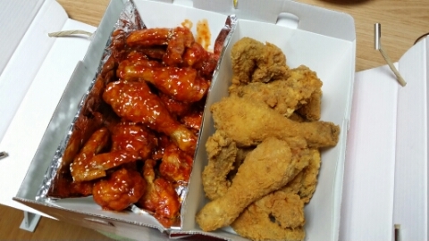 치킨더홈 이미지