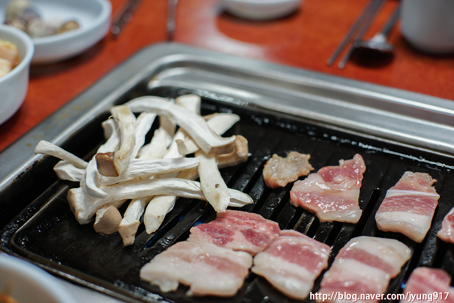 흥일정육점 이미지
