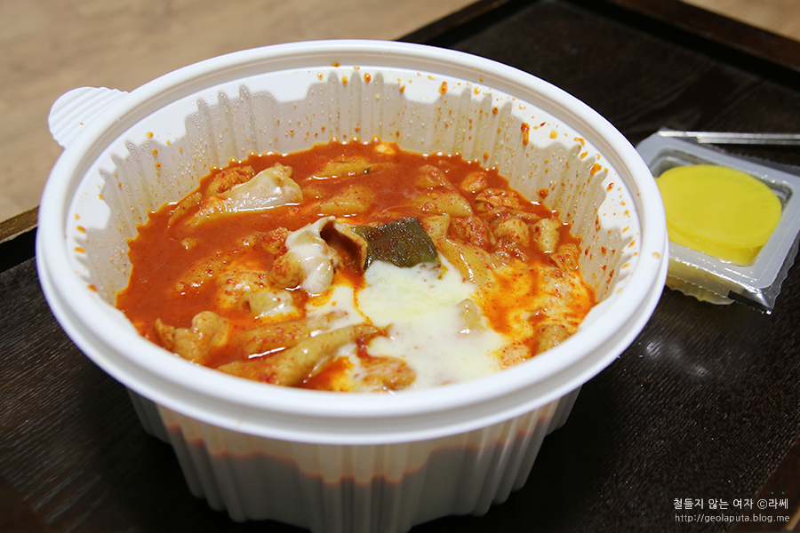 불닭발동대문엽기떡볶이 이미지