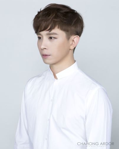 메이크업한다(makeuphanda) 이미지