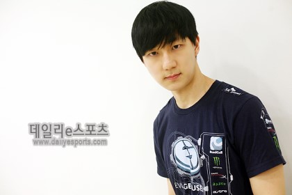 홈스토리 이미지