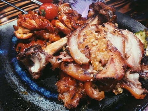 화덕에통채로구운족발화통족발 이미지