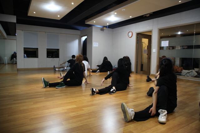 제이더블 엔터테인먼트 이미지