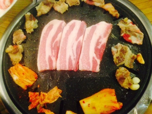 황금돈돼지 이미지