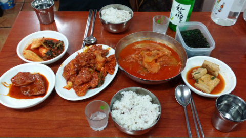 고기왕창김치찌개&제육볶음 이미지