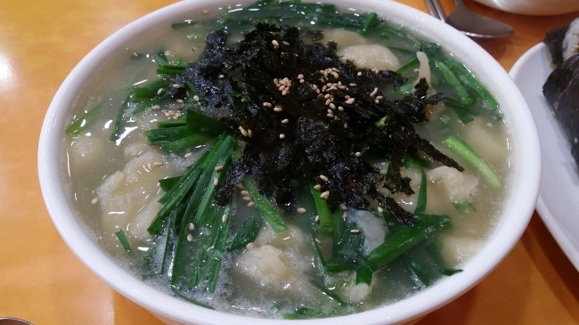행복한잔치국수 이미지