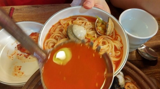 신촌손칼국수 이미지