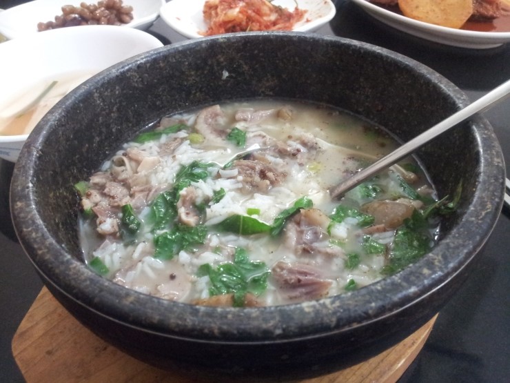 아리랑 돼지국밥 이미지