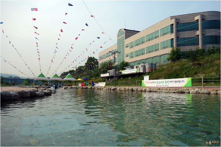 탄천종합운동장(주차장) 이미지
